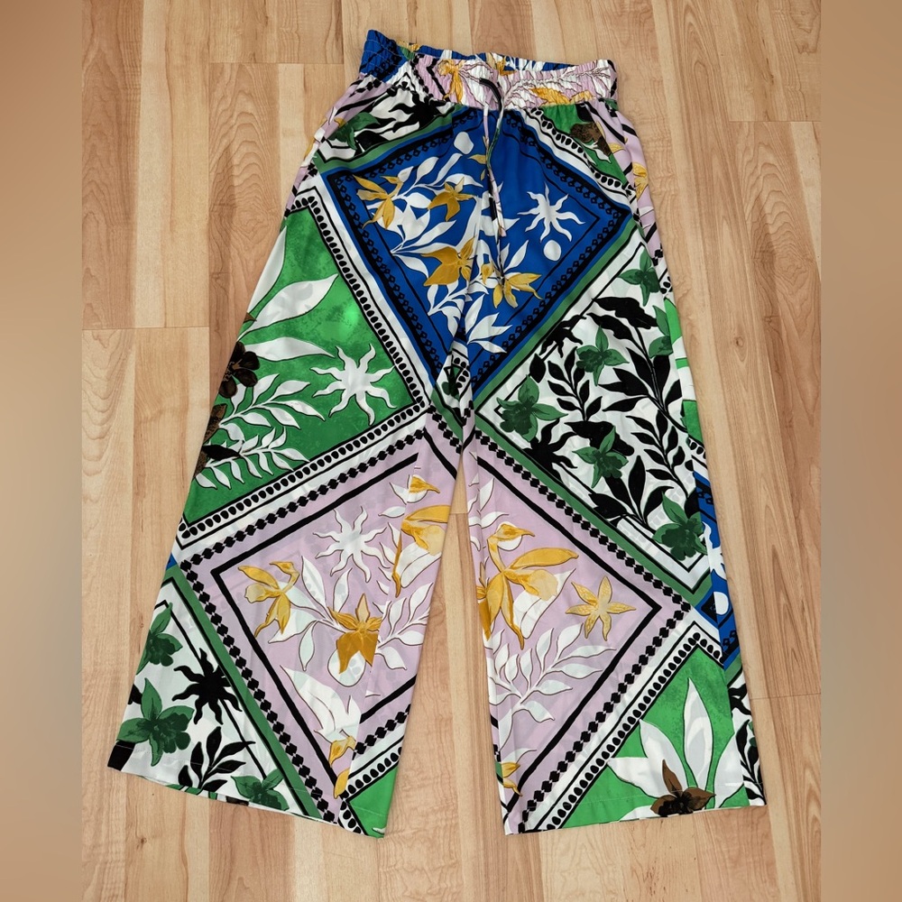 I.N.C wide leg pants Zara, size M, NWOT